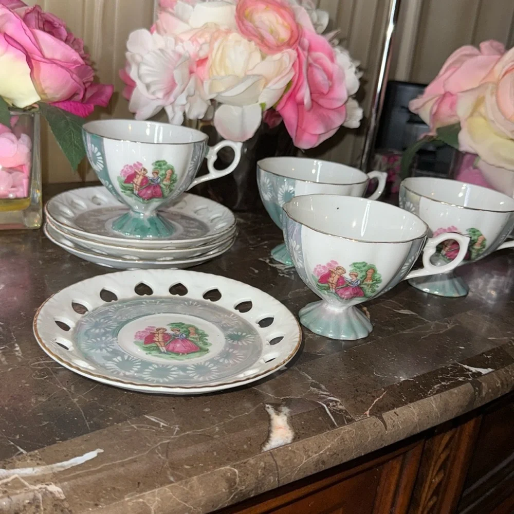 Romeo Juliet set of four pieces